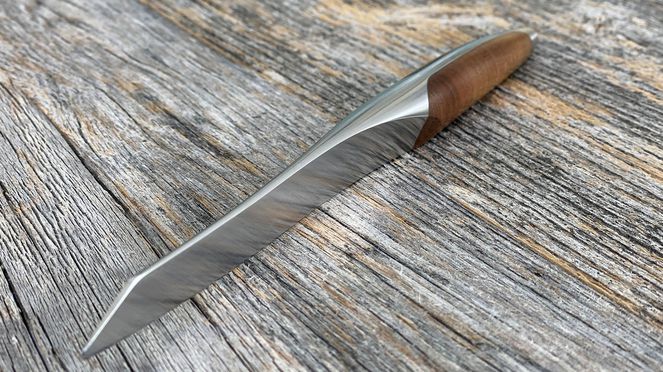 
                    Schweizer Steakmesser, ein Designmesser der Messermanufaktur sknife Biel