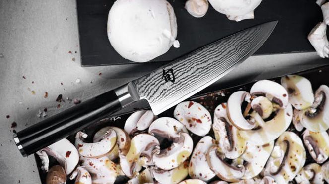 Shun coltello da cuoco per la stagione dei funghi