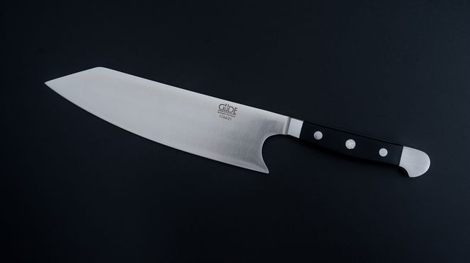 
                    Small Güde Kiritsuke Alpha shaped  as Japanese multi-purpose chef's knife