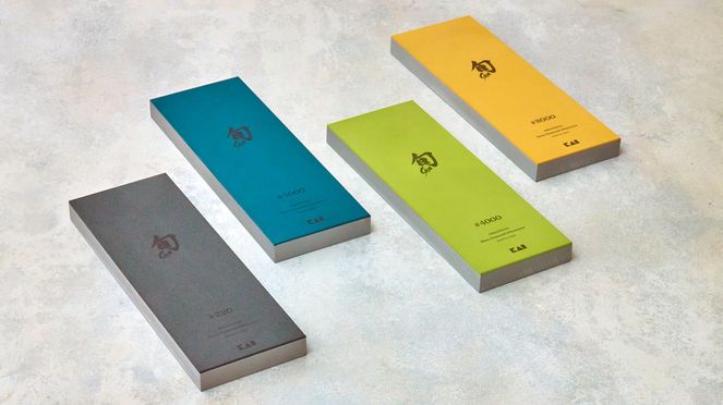 
                    Pierre à aiguiser diamantée 220 de la série Shun de Kai